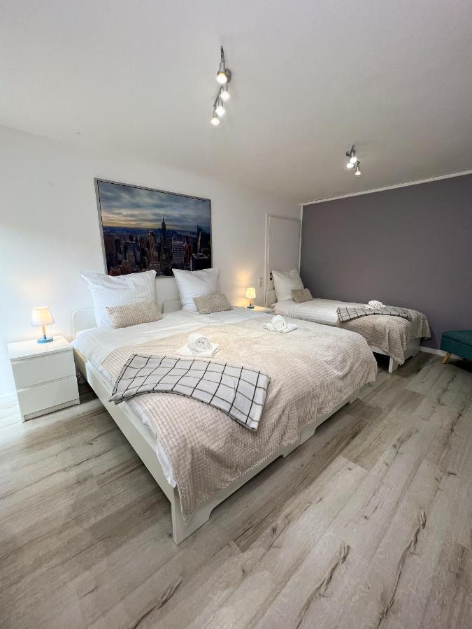 Home Inn Apartments - 201 Minden  Bagian luar foto